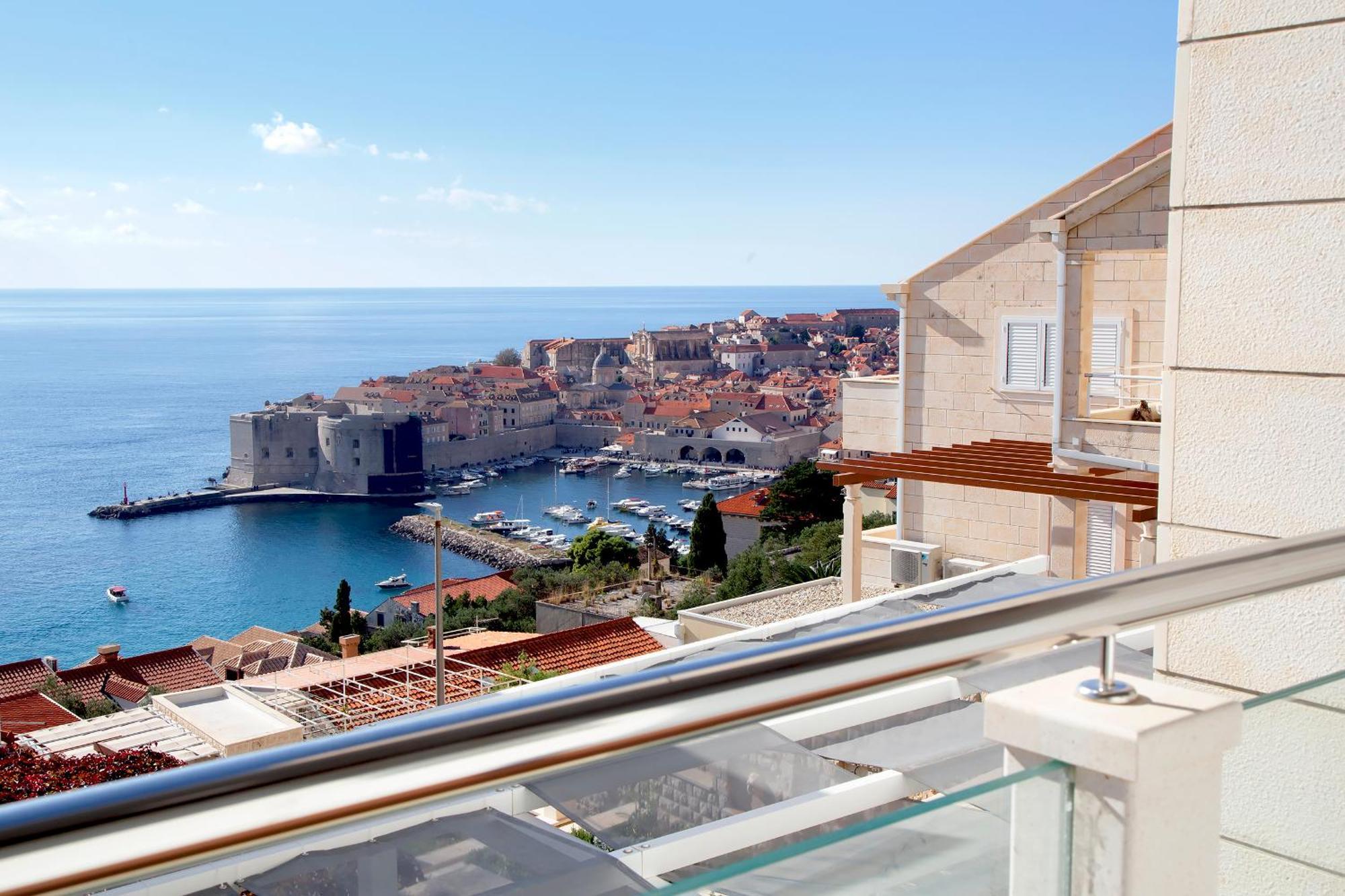 73 Stairs Apartment Дубровник Екстериор снимка